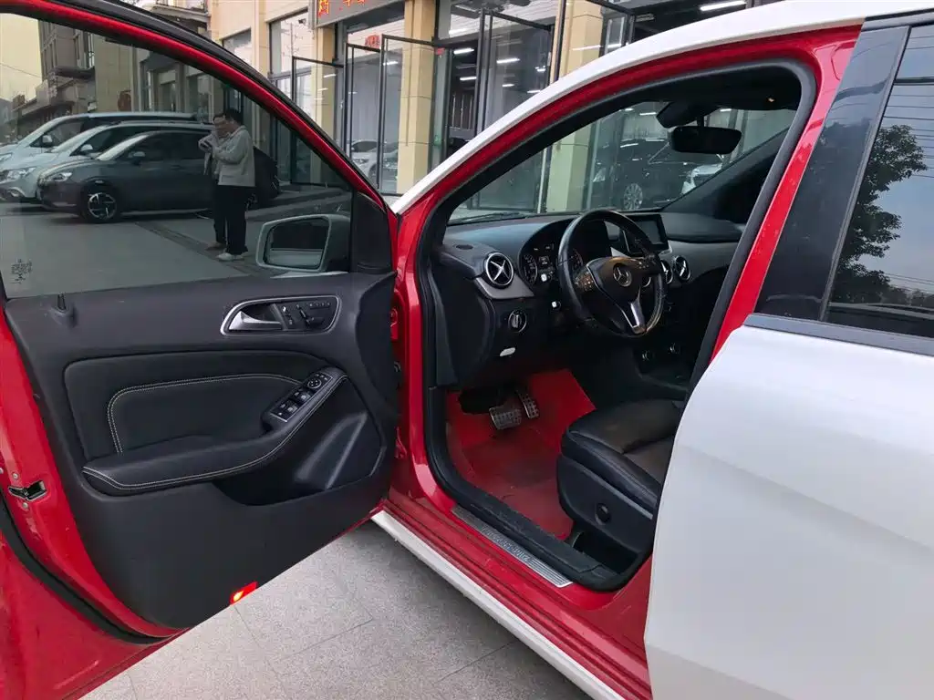 Mercedes-Benz B-Class 2012 B 200 фото 13