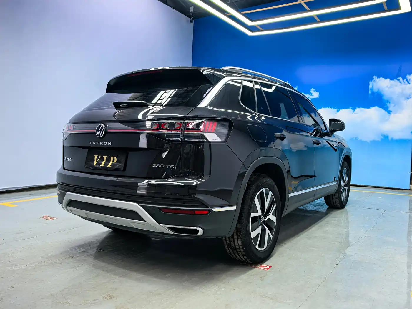 Volkswagen Tayron 2023 280TSI 2WD Luxury Plus Advanced Edition фото 4
