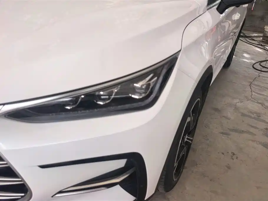 BYD Tang New Energy 2021 DM-i 112KM Premium фото 5