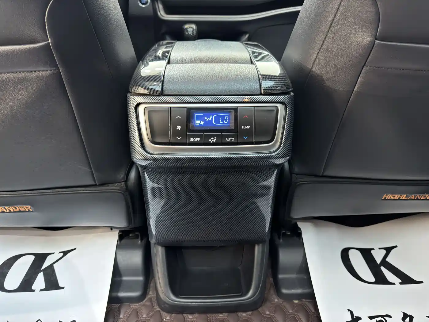 Toyota Highlander 2017 2.0T 4WD Premium 7-Seater фото 16