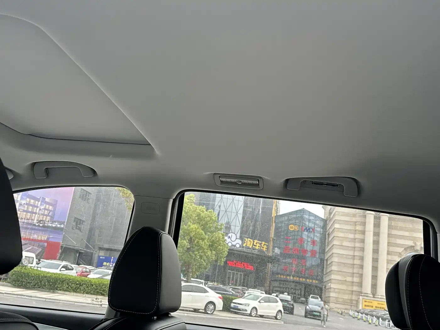 GAC Trumpchi Trumpchi M6 2023 PRO 270T DCT Luxury Edition фото 6