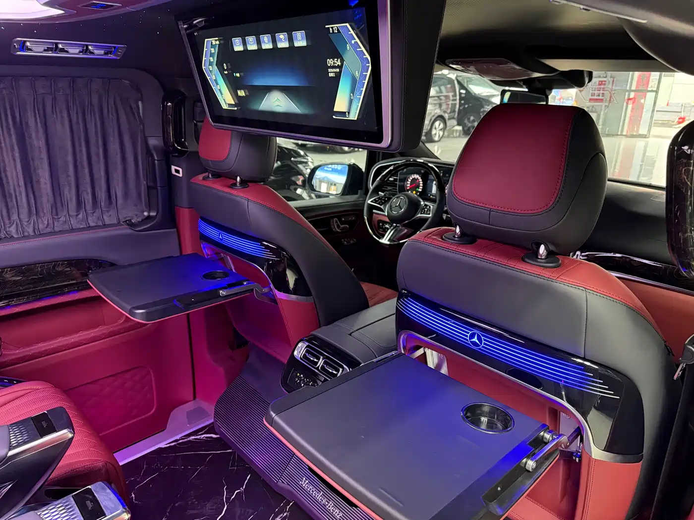 Mercedes-Benz Vito 2024 2.0T Business 7-Seater фото 9