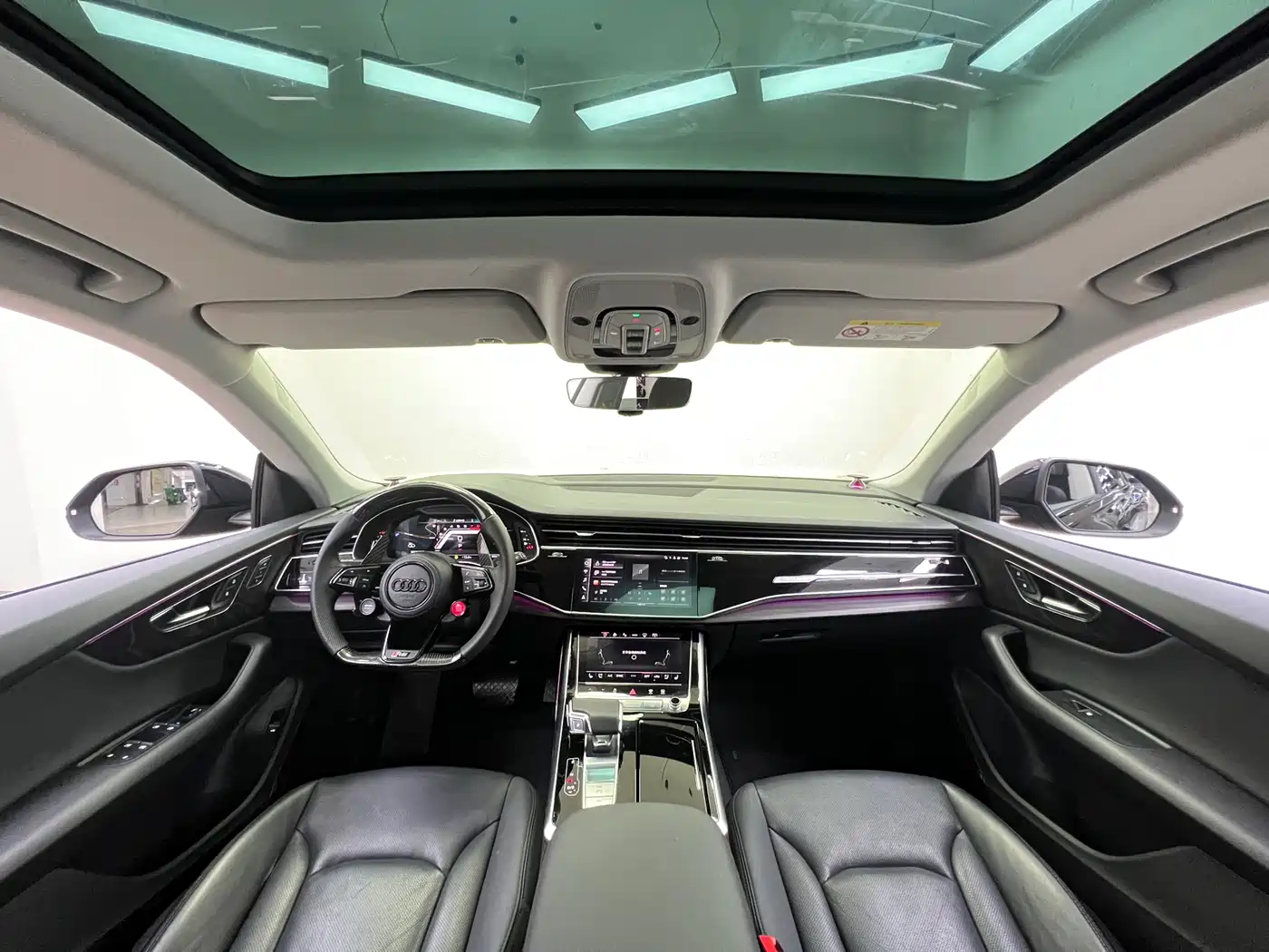 Audi Q8 2022 55 TFSI Luxury Dynamic фото 20