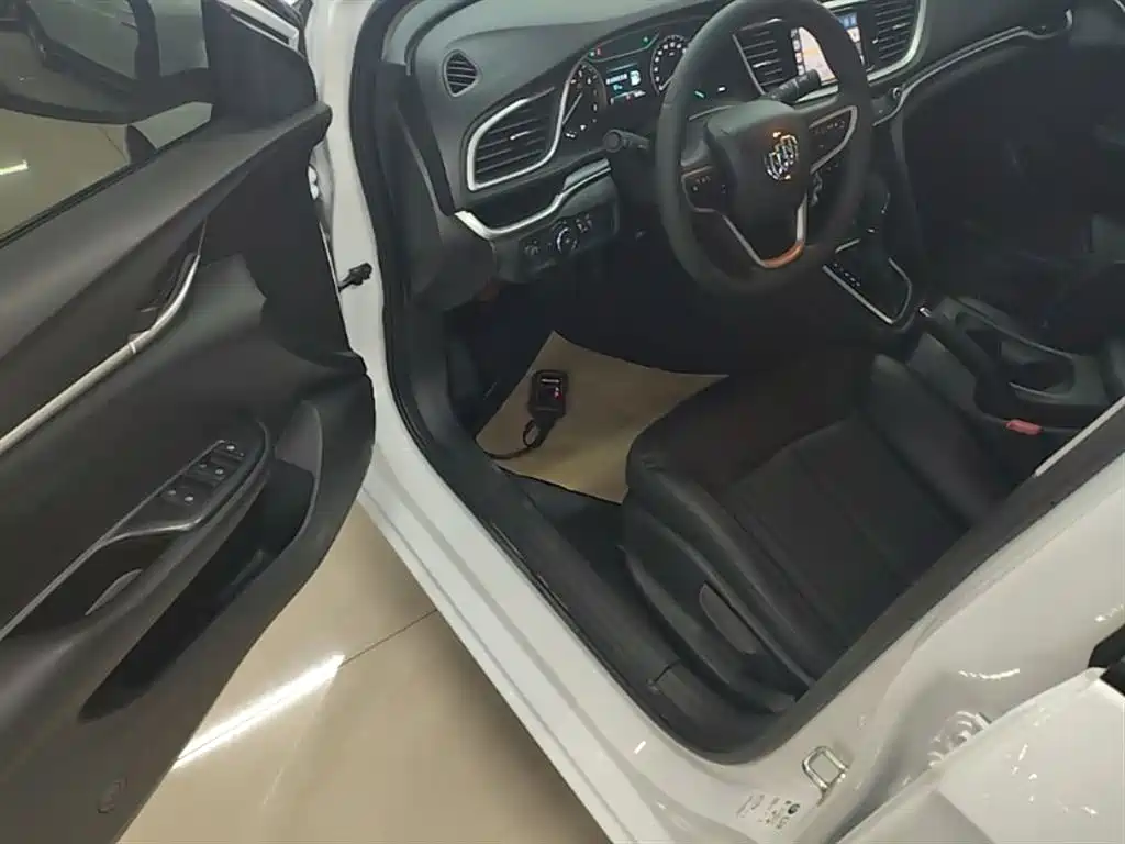 Buick Excelle 2021 Facelift 1.3T Auto Mild Hybrid Elite фото 16