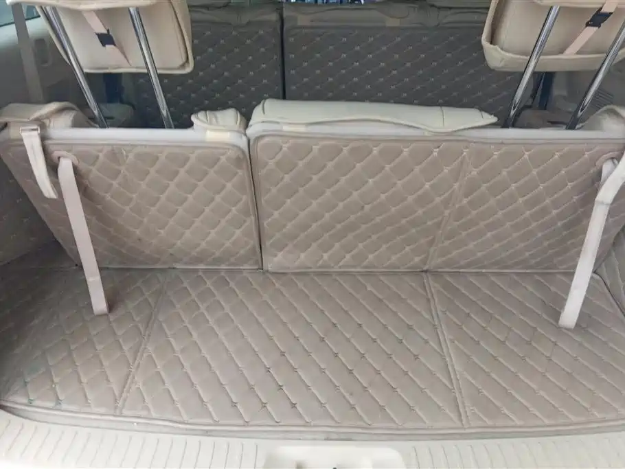 Toyota Highlander 2018 2.0T 4WD Elite 7-seater (China V) фото 4
