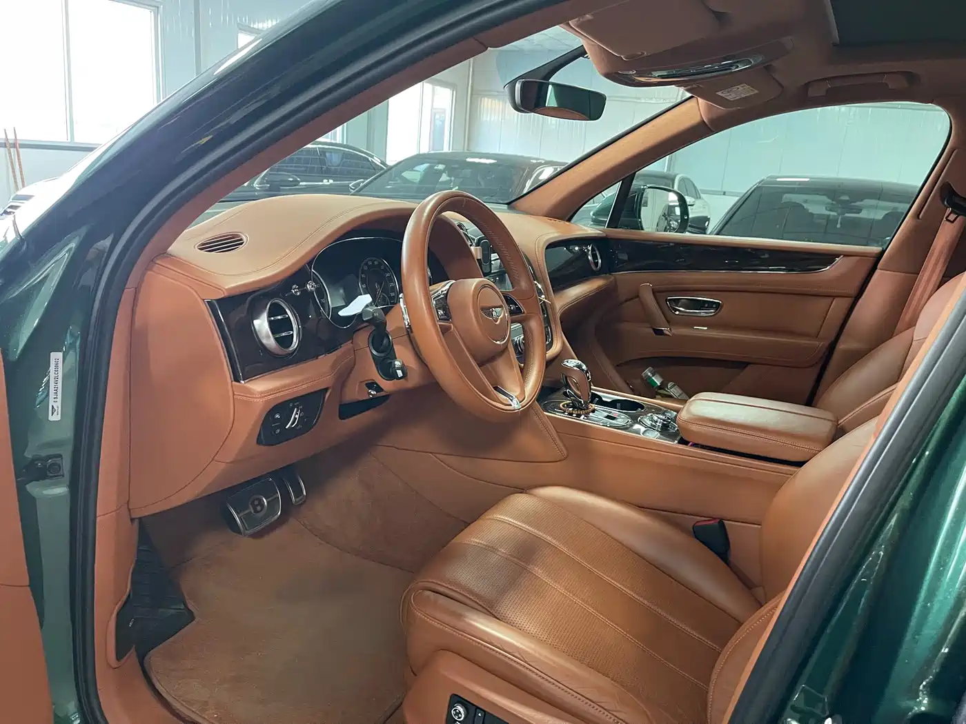 Фото 4 - Bentley Bentayga