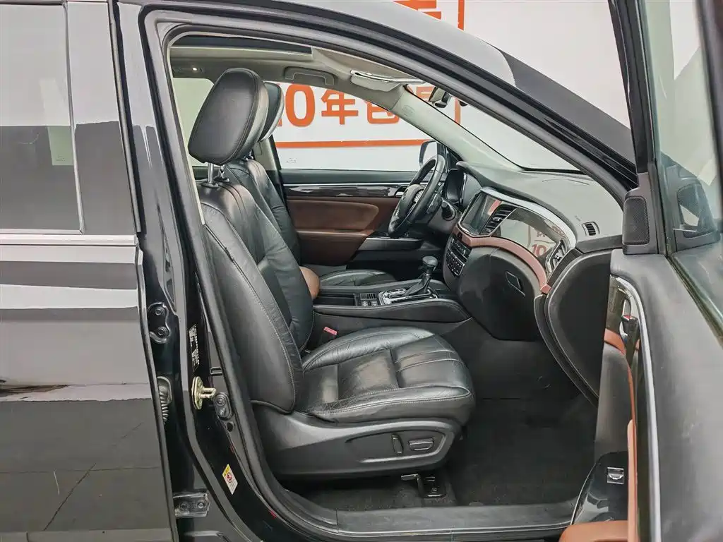 GAC Trumpchi Trumpchi GS8 2017 320T 2WD Luxury Smart Connect (7-seater) фото 23