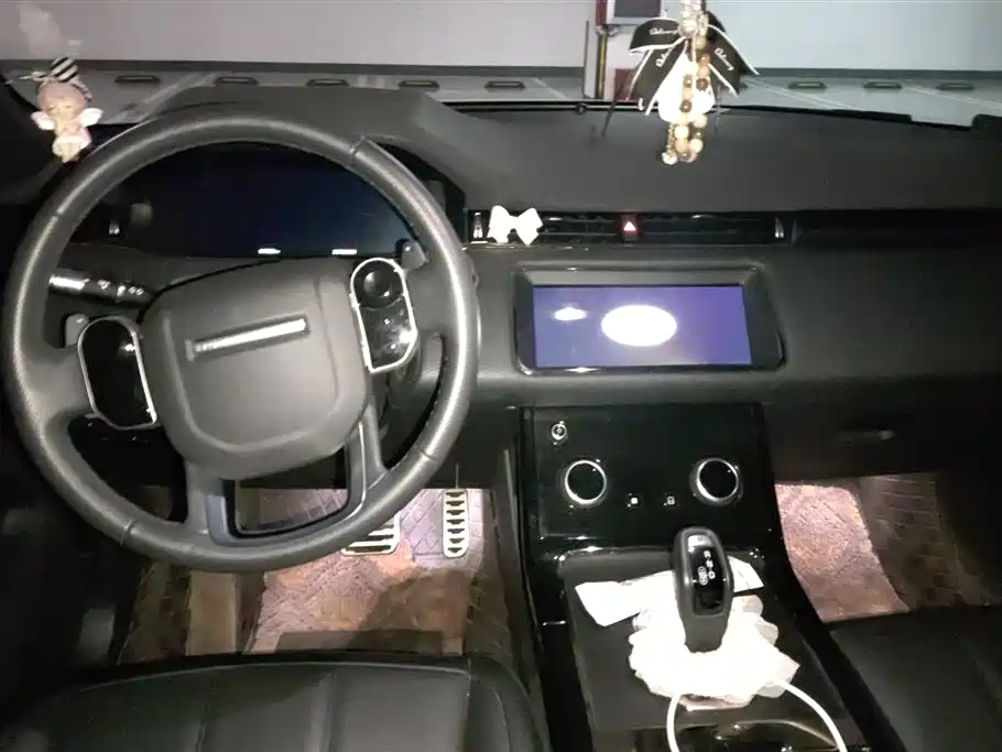Land Rover Range Rover Evoque 2020 Model 249PS R-DYNAMIC S Gloss Black Sport Edition фото 12