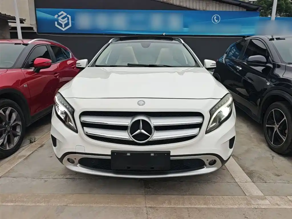 Mercedes-Benz GLA 2016 GLA 200 Fashion фото 3