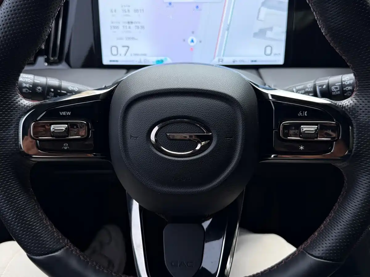 GAC TRUMPCHI M8