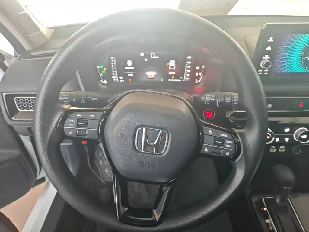 Honda Integra 2024 2023 HATCHBACK 240TURBO CVT Trend Leader Edition