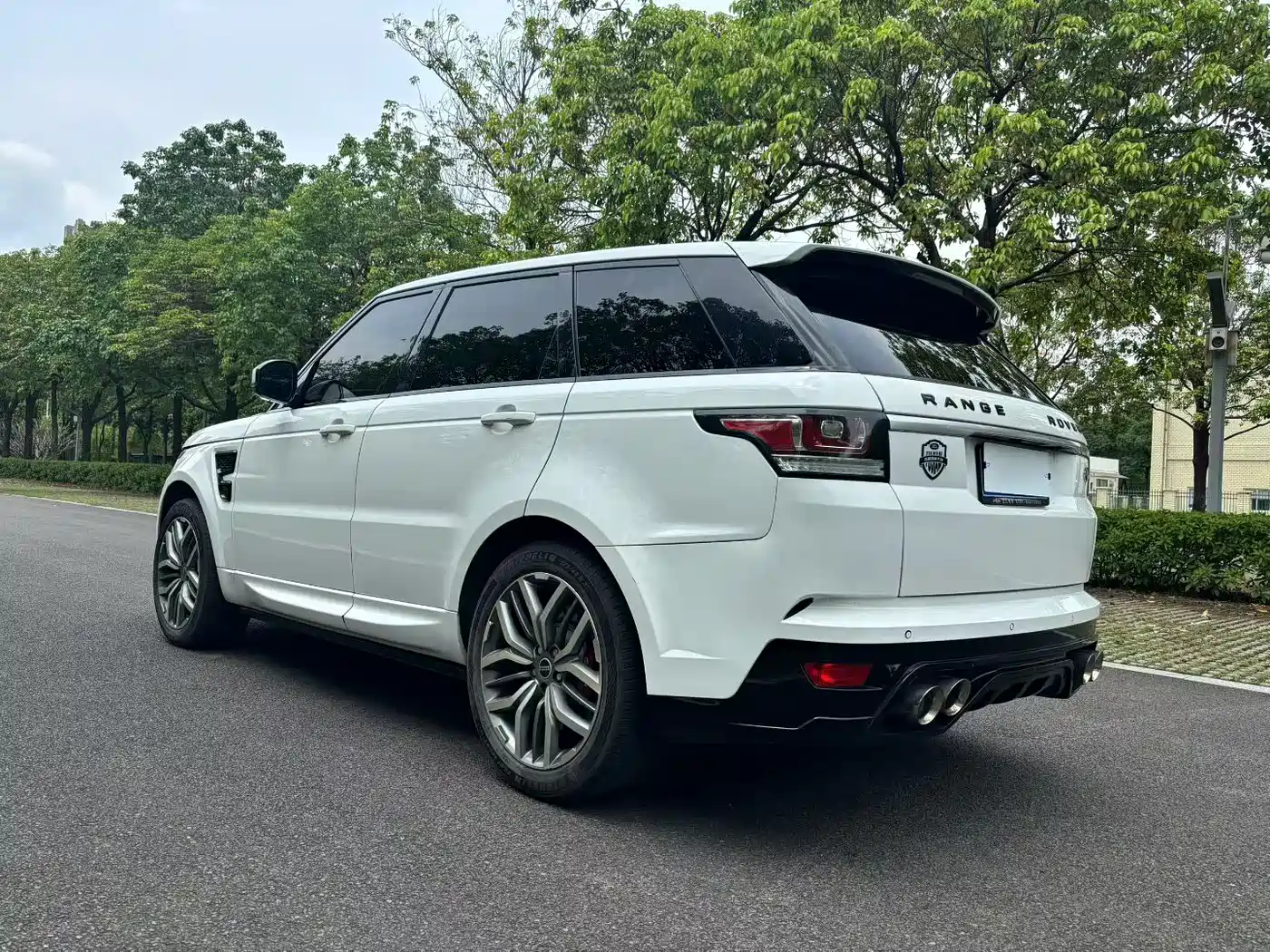 Land Rover Range Rover Sport фото 9