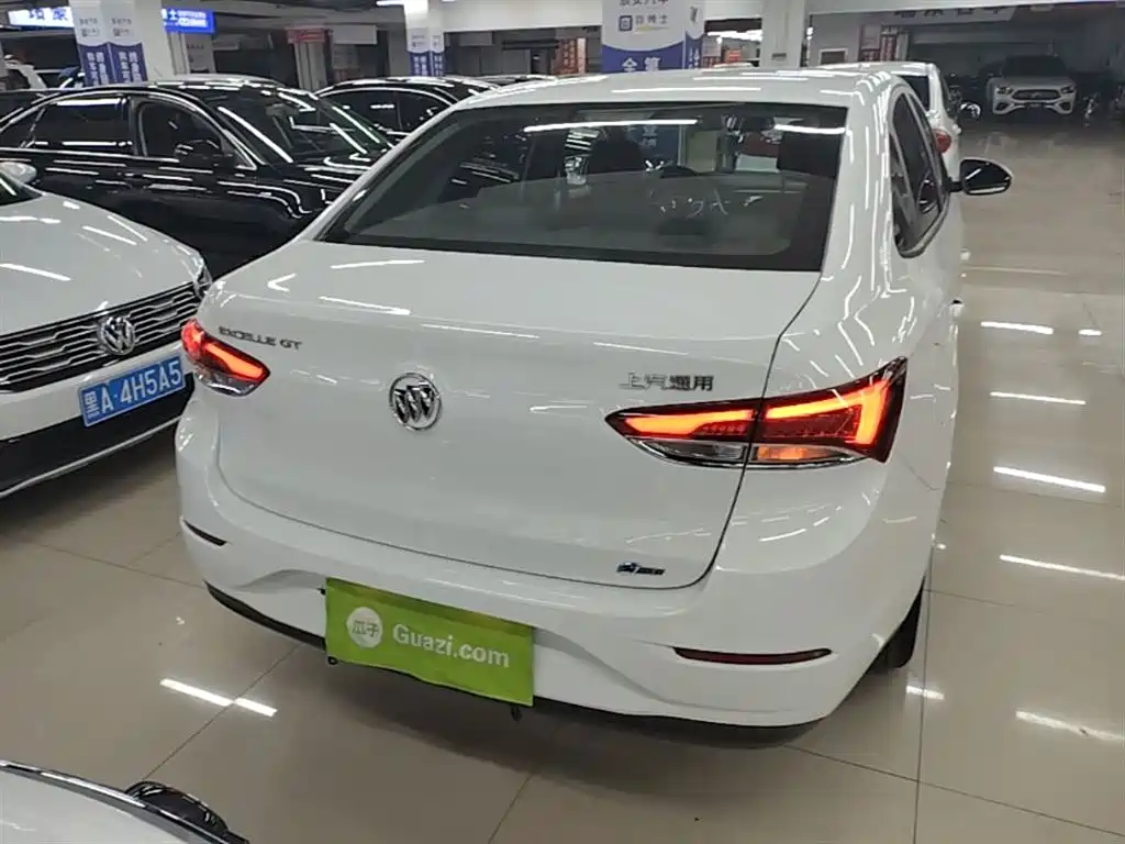 Buick Excelle 2021 Facelift 1.3T Auto Mild Hybrid Elite фото 6