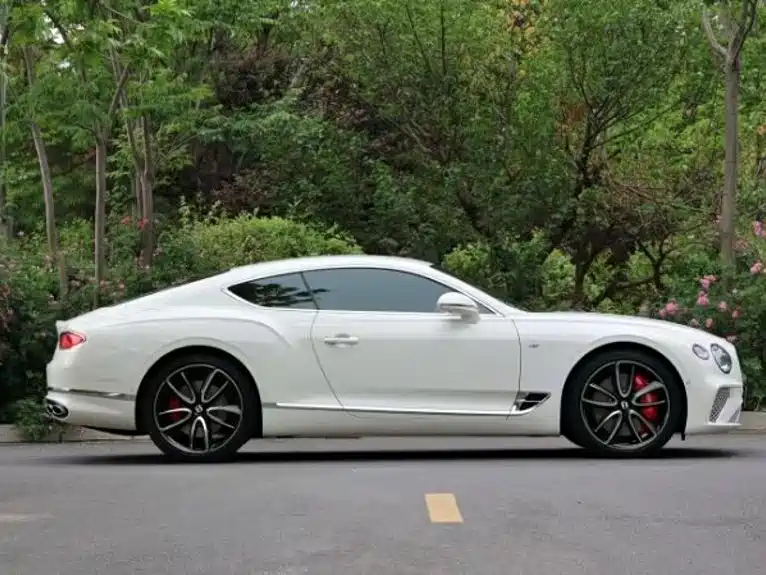 Bentley Continental 2023 2022 4.0T GT V8