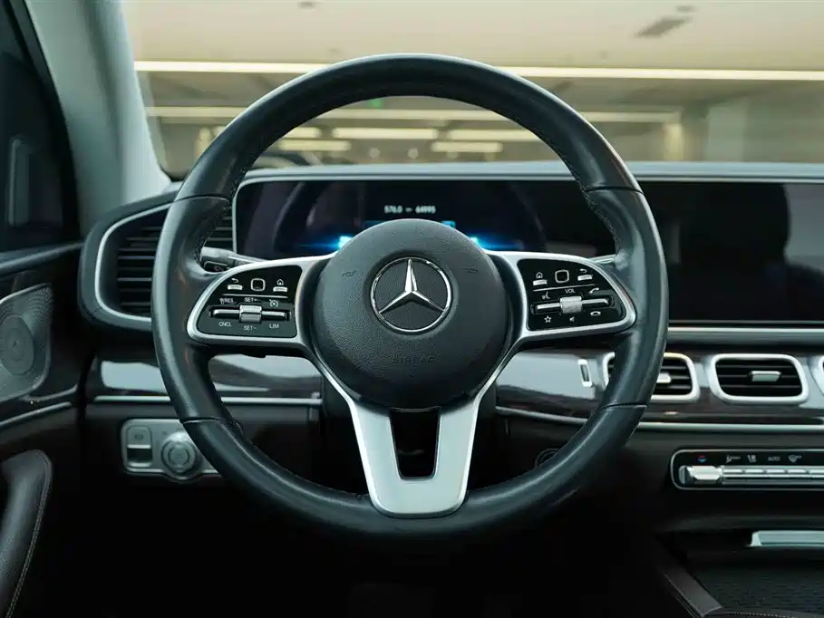 Mercedes-Benz GLE 2022 GLE 350 4MATIC Fashion фото 16