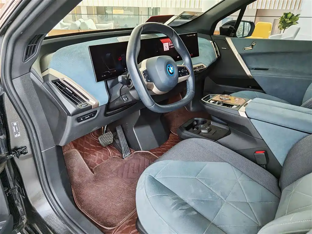 BMW iX 2022 xDrive50 фото 21