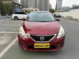 Фото 2 - Nissan Tiida
