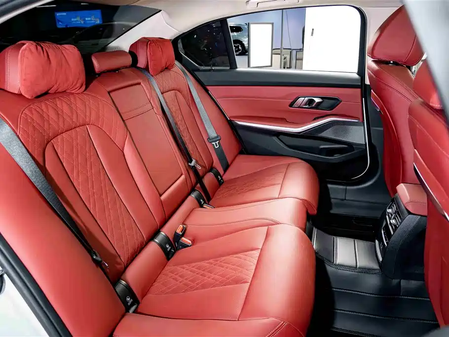 BMW 3 Series 2025 325Li M Sport Package фото 22
