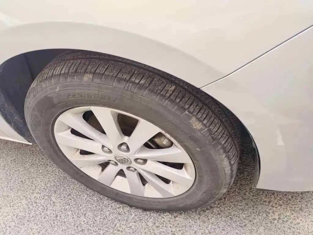 Фото 7 - Buick GL8