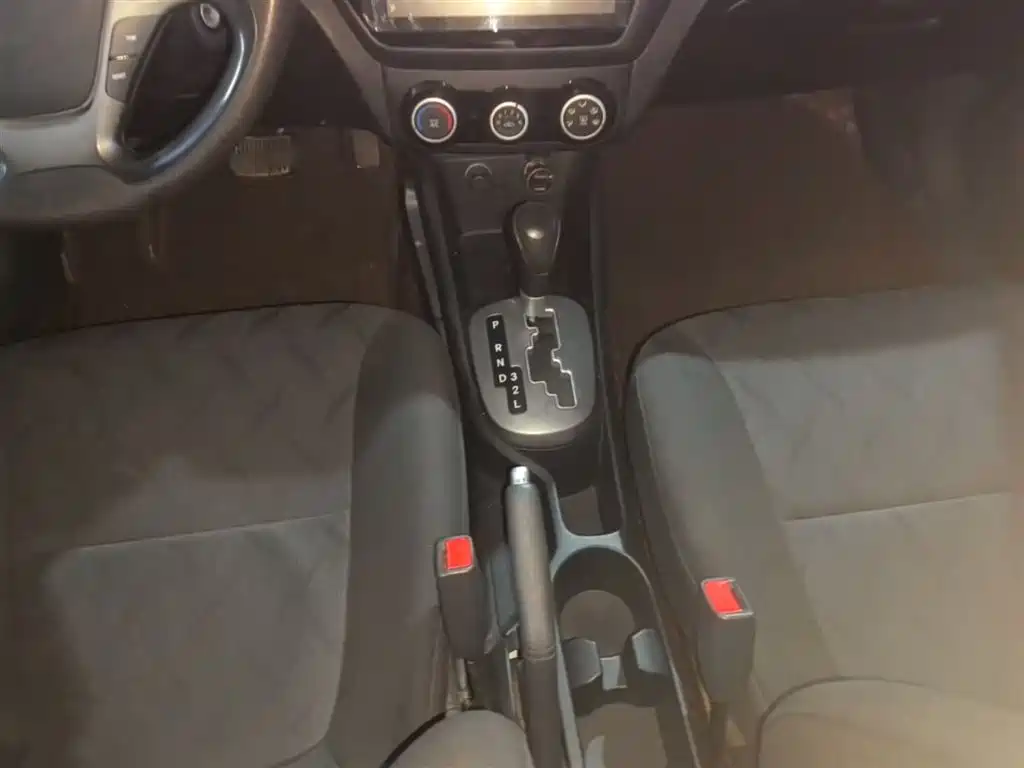 Kia K2 2015 Sedan 1.4L AT GLS фото 14