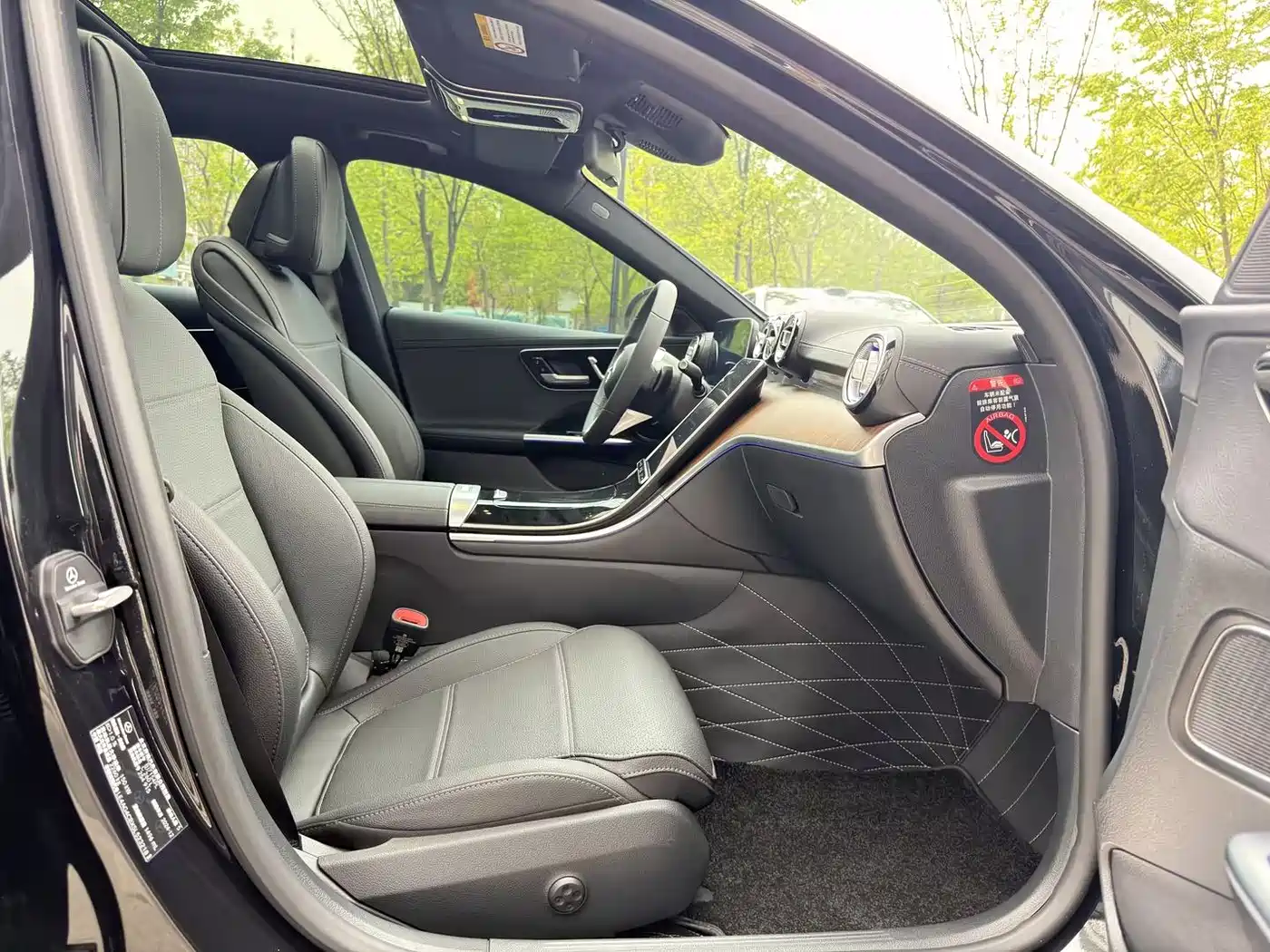 Mercedes-Benz C-Class 2025 C 260 L фото 27