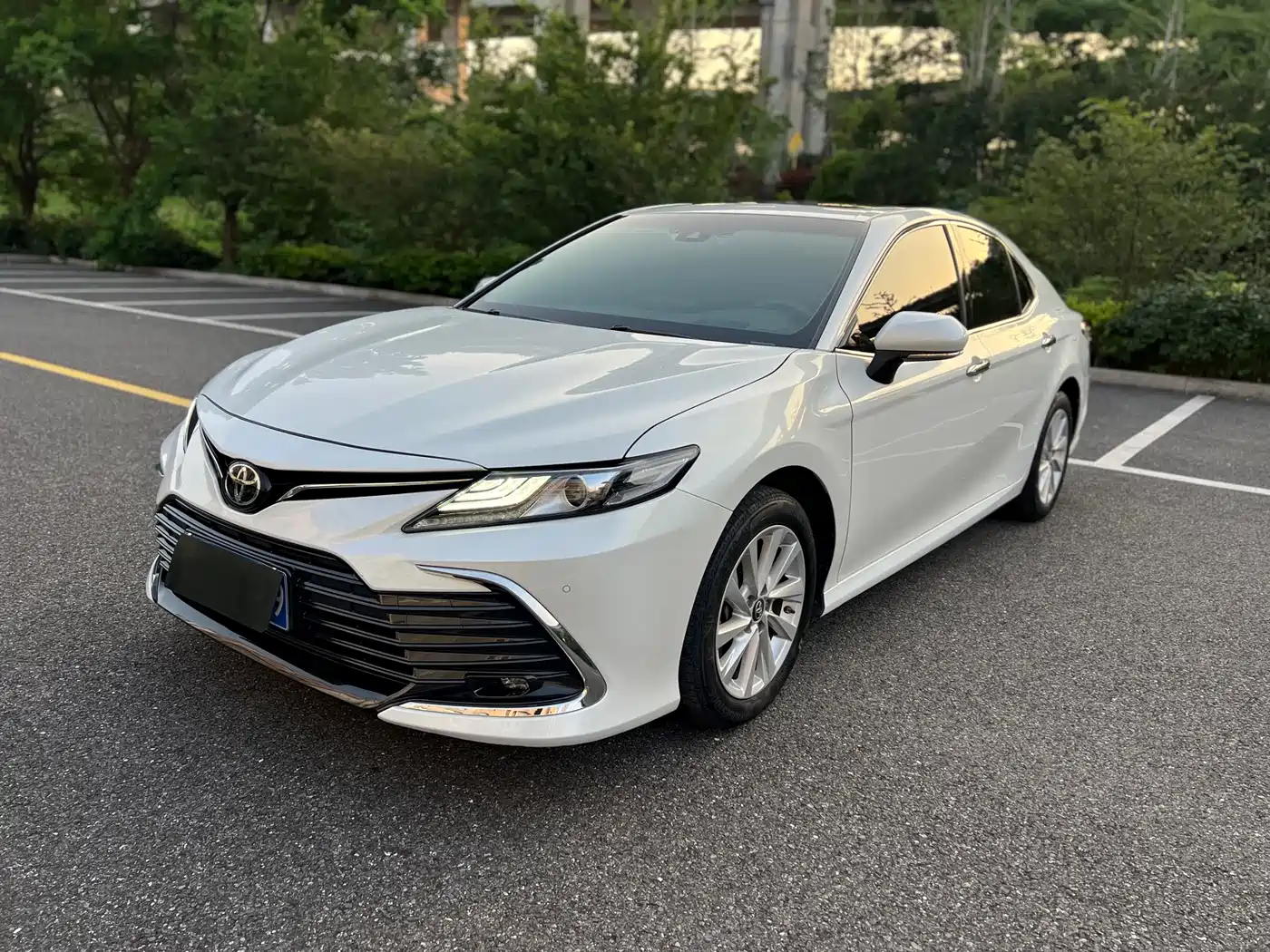 Toyota Camry 2021 2.0G Luxury Edition