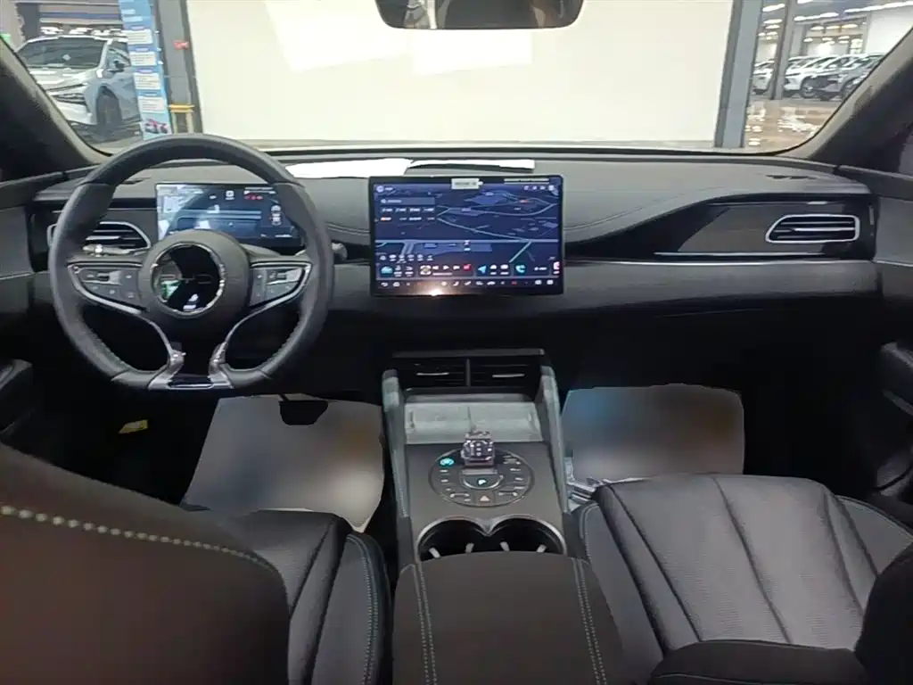 BYD Seal 06 New Energy 2025 DM-i Smart Drive Edition 120KM Luxury фото 10
