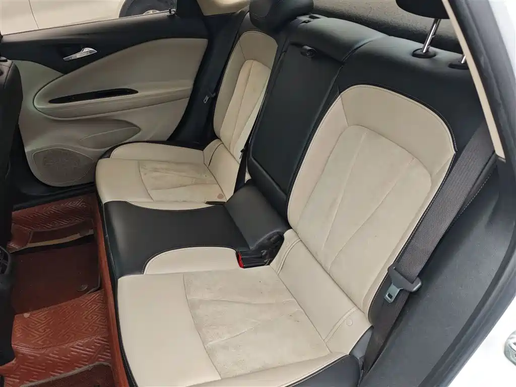 Buick Verano 2019 Sedan 15S Auto Leading фото 17