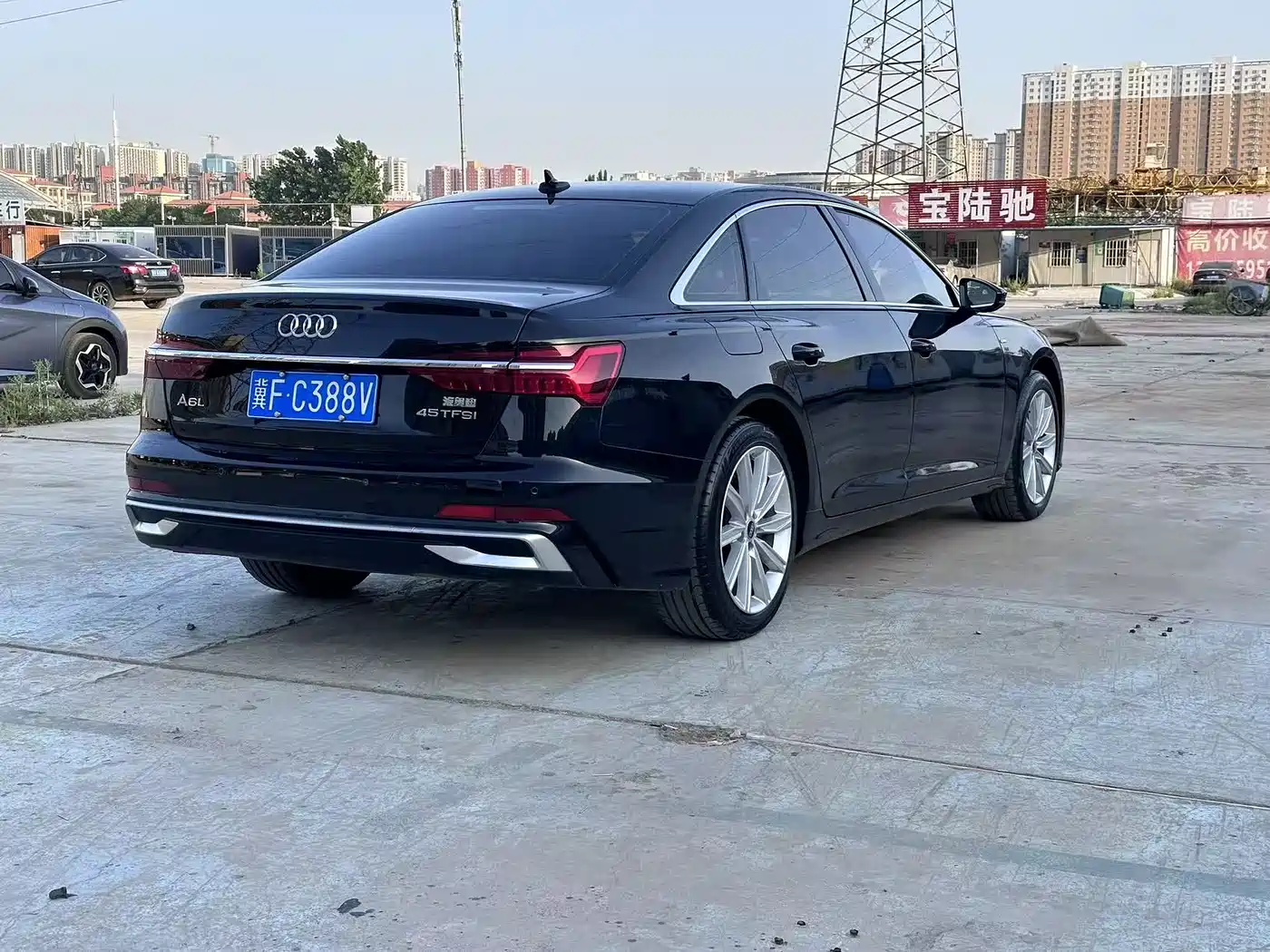 Audi A6L 2023 45 TFSI Premium Selection Elegance фото 8