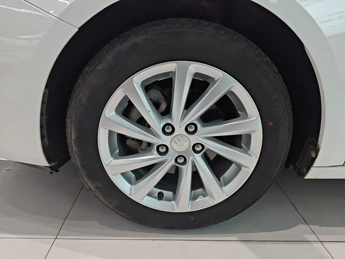 Buick Verano 2019 Sedan 15S Auto Leading фото 27