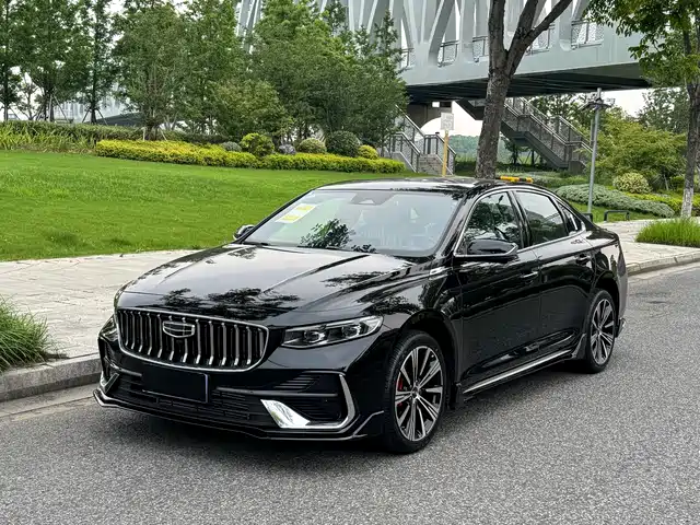 Geely Preface Восточное сияние, 1.5TD, Startling Swan