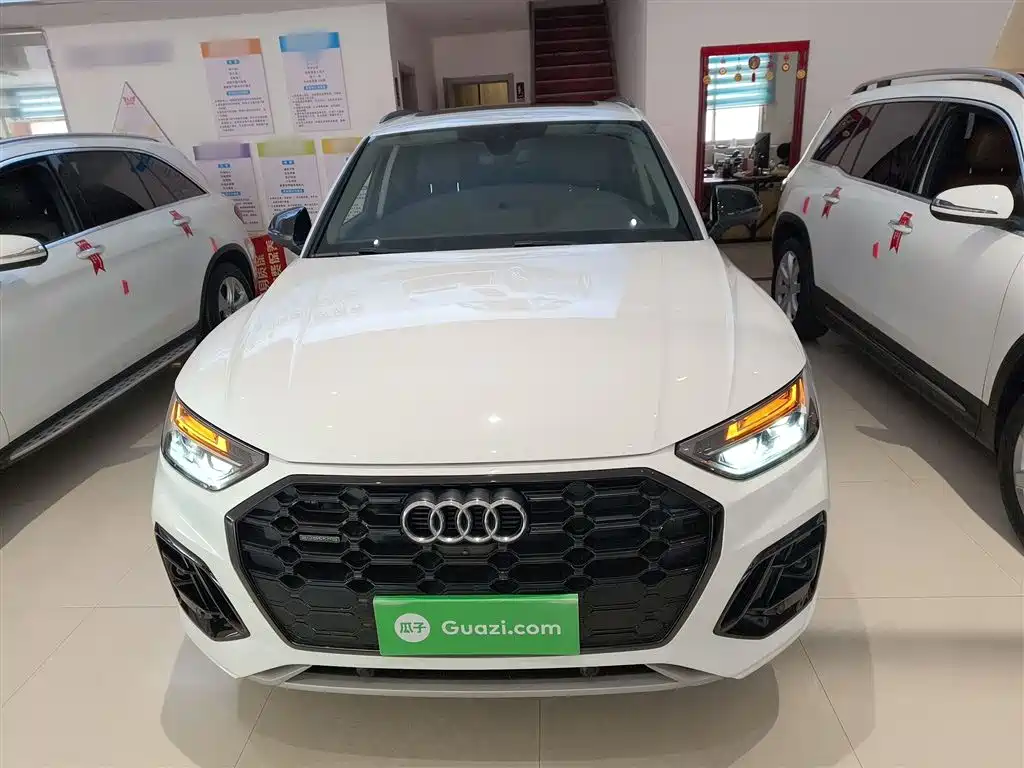Audi Q5L 2022 Facelift 40T Luxury Dynamic фото 3