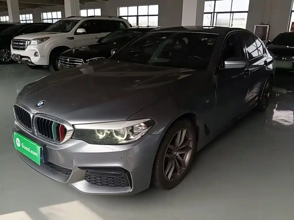Фото 2 - BMW 5 Series (Import)