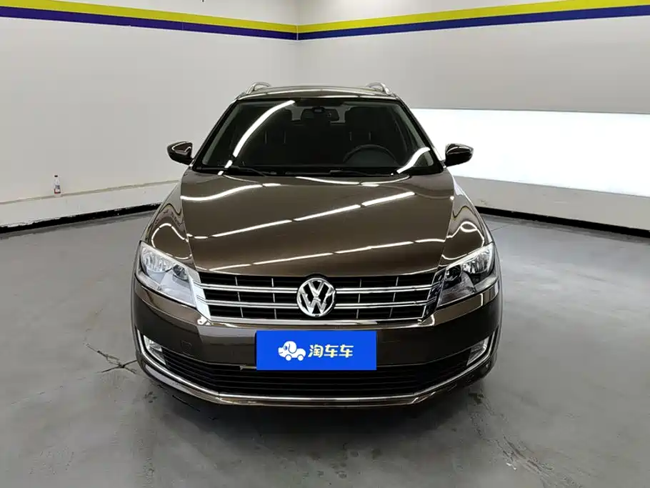 صورة 2 - Volkswagen Lavida Tour