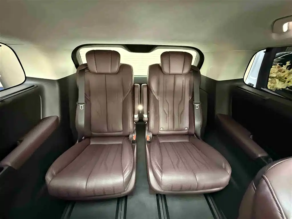 Buick Century 2023 2.0T 6-Seat World Edition фото 14
