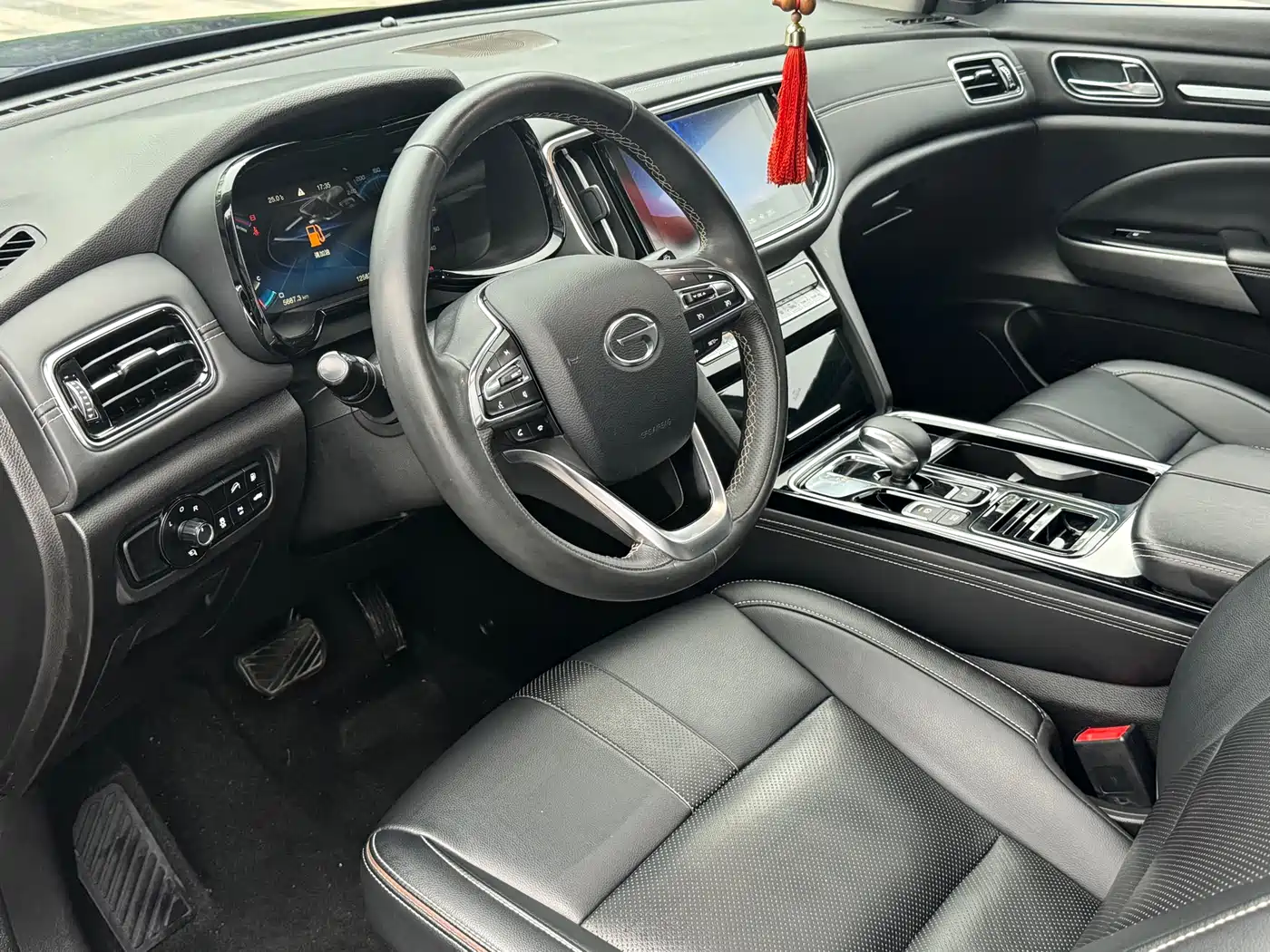 GAC Trumpchi Trumpchi GS8 2021 390T 2WD Dark Night Knight Edition фото 8