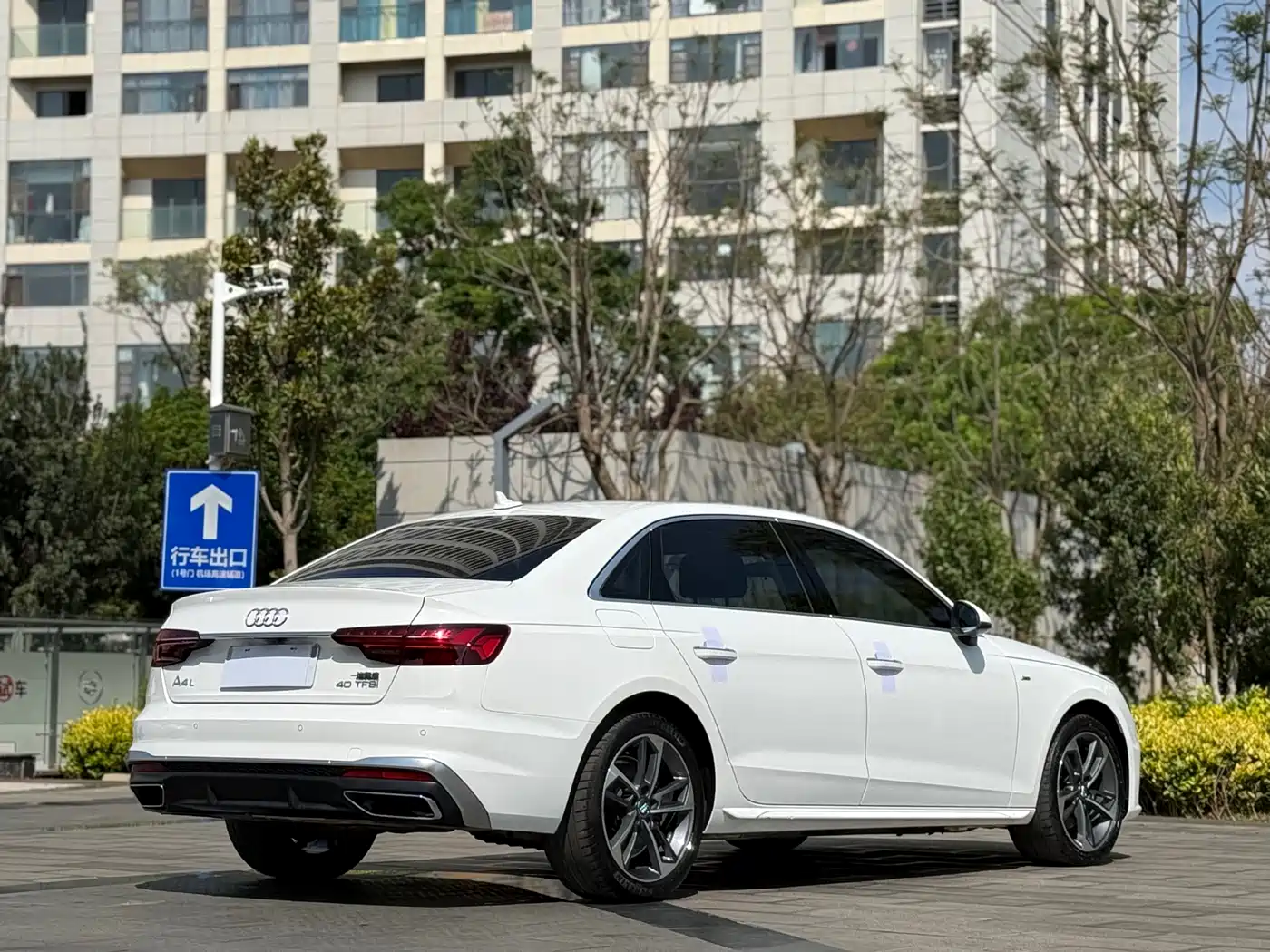 Audi A4L 2020 40 TFSI Fashion Dynamic Edition фото 7