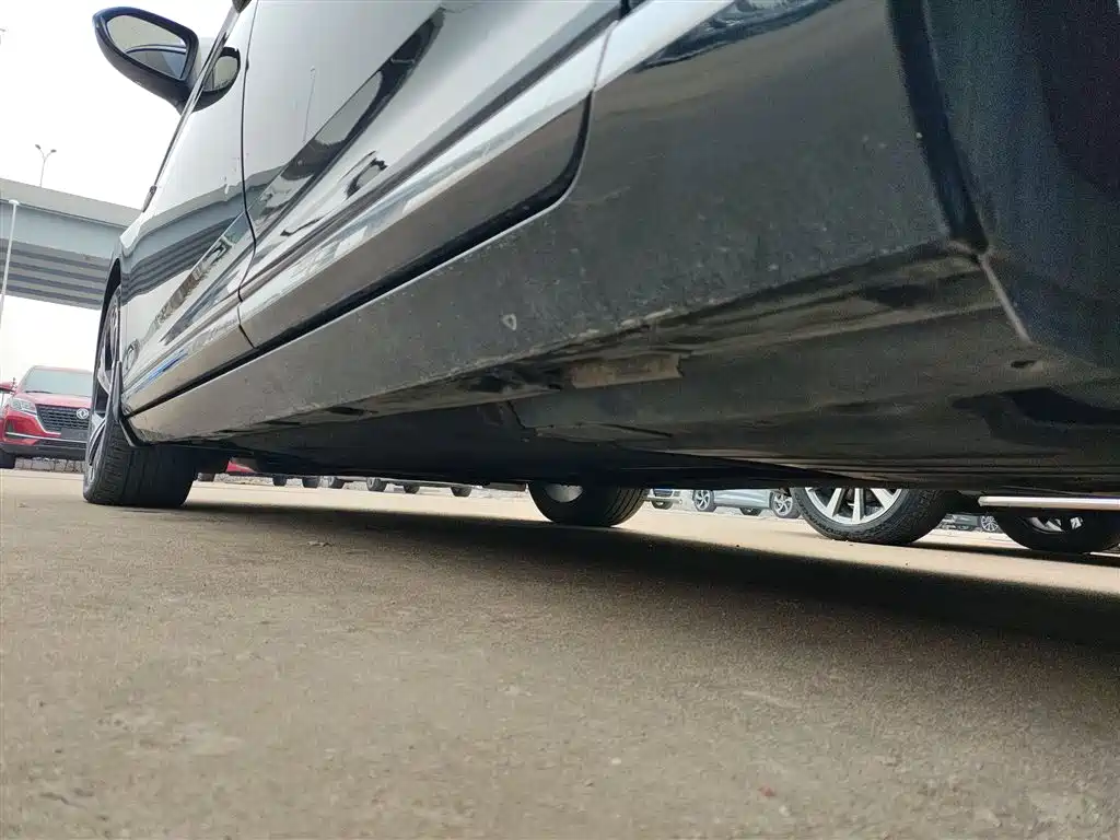Volkswagen Magotan 2020 330TSI DSG Luxury фото 21