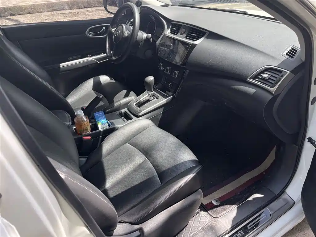 Nissan Sylphy 2021 Classic 1.6XL CVT Luxury Edition фото 5