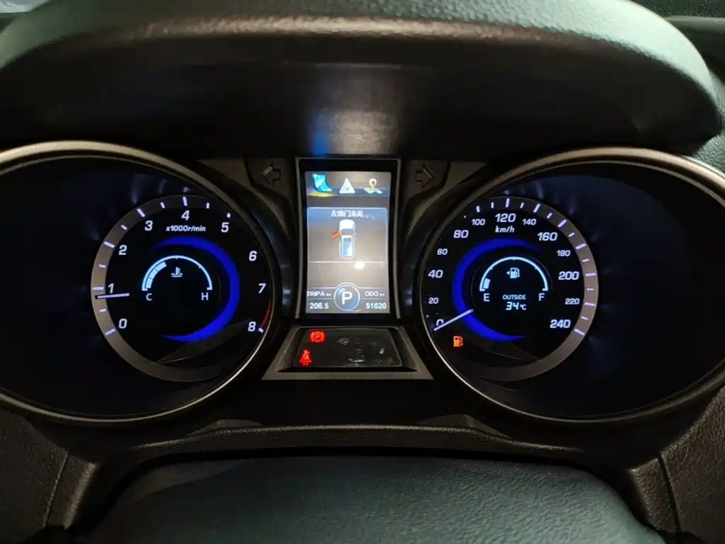 Changan CS75 2014 2014 1.8T Automatic Elite (China IV)