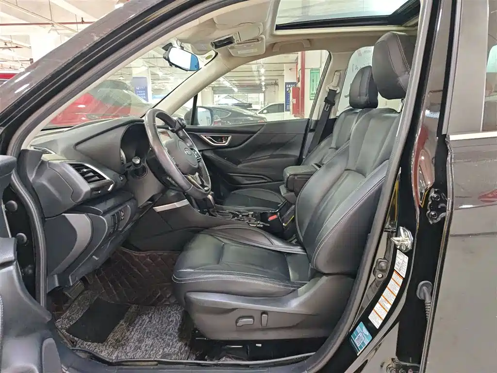 SUBARU FORESTER