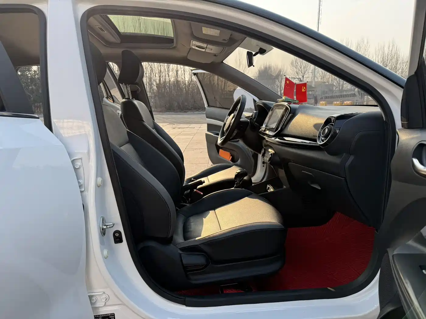 Kia KX1 2021 1.4L CVT Fun Sunroof Version фото 13