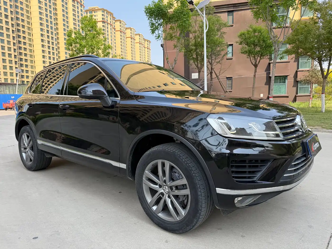 Volkswagen Touareg 2017 3.0TSI Explorer Edition фото 3