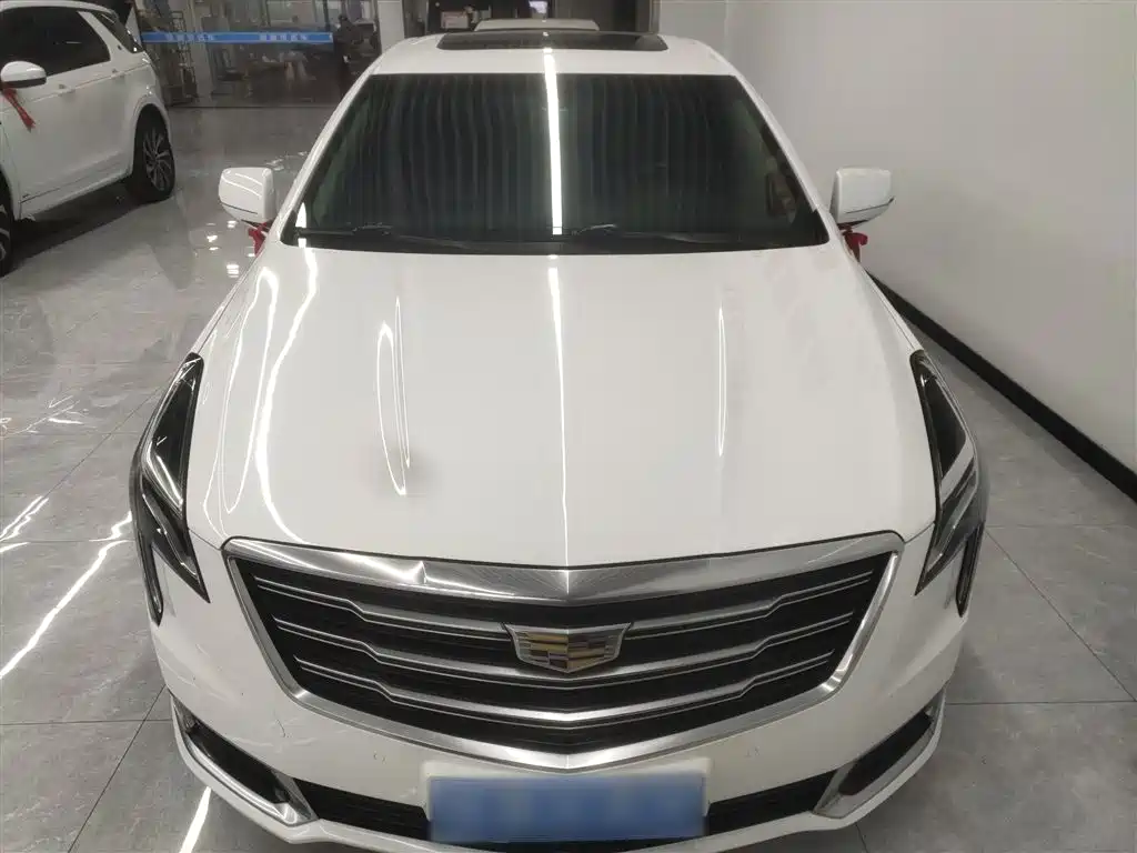 Cadillac XTS 2018 28T Elite фото 3