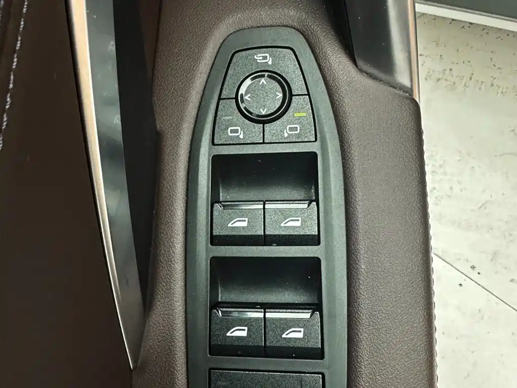 BMW X1 2023 sDrive20Li X Design Package фото 16