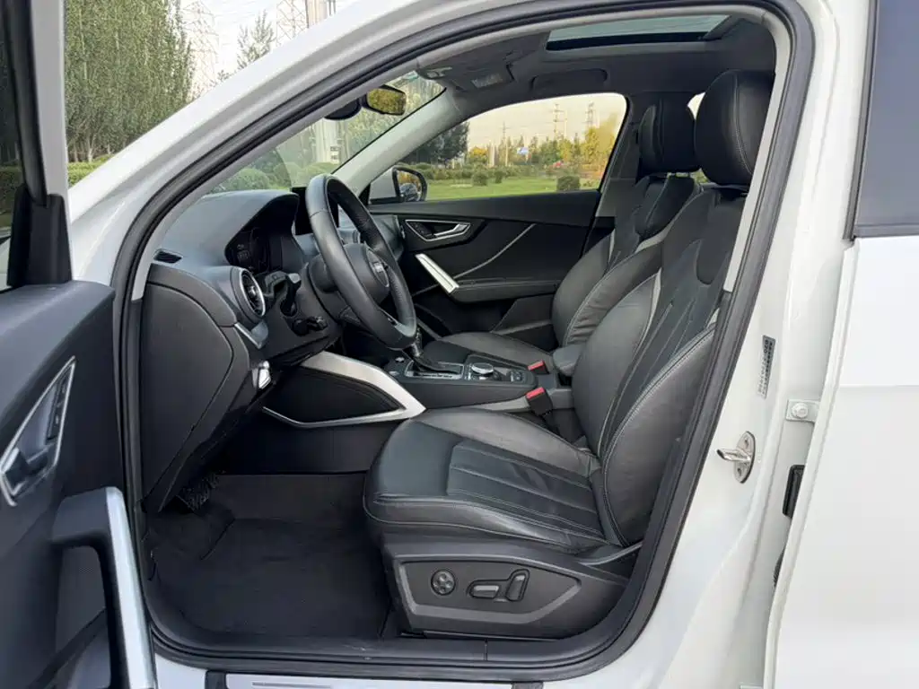 Фото 9 - Audi Q2L