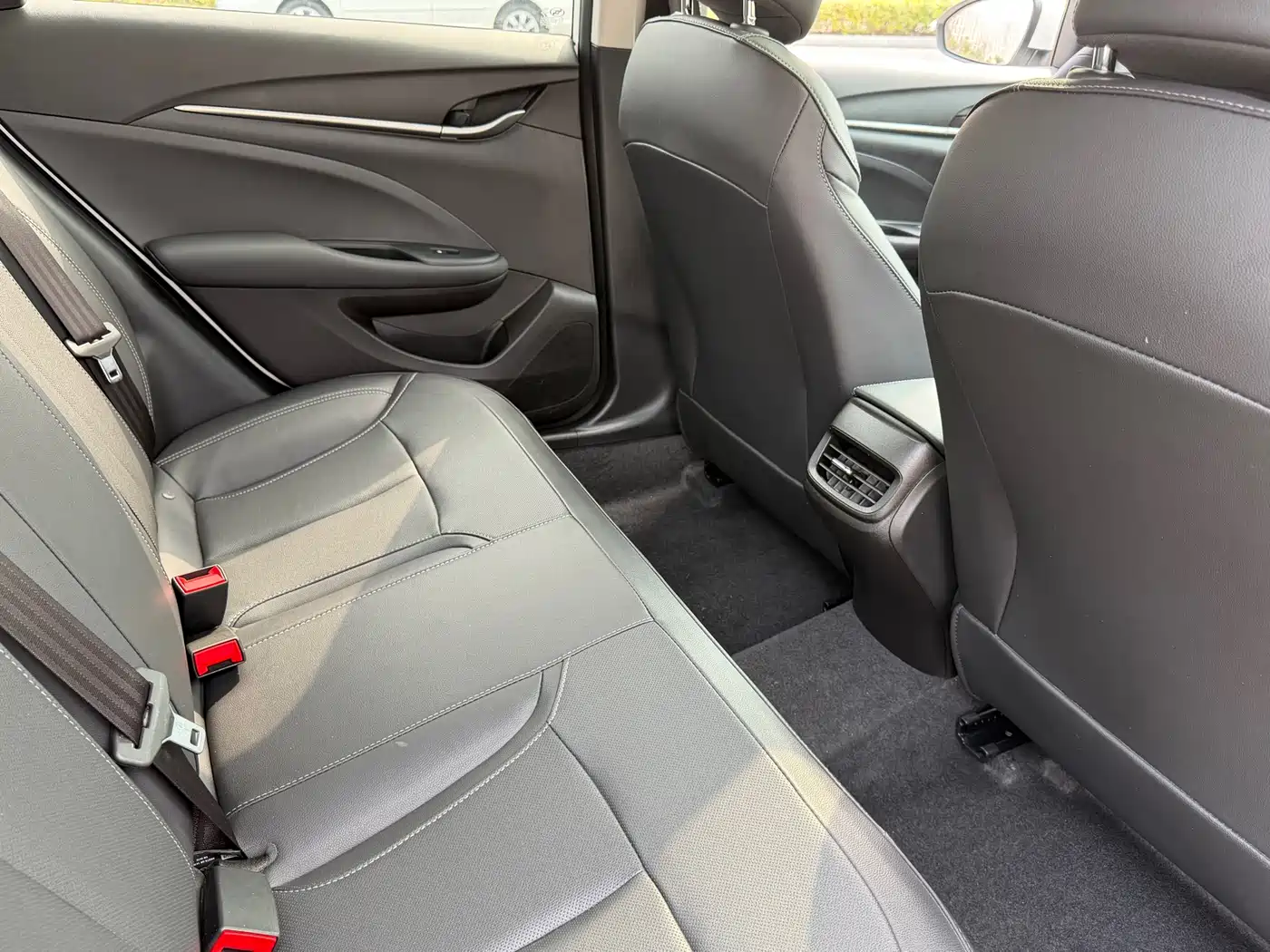 Buick Excelle 2021 Facelift 1.3T Auto Mild Hybrid Elite фото 11