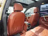 Photo 16 - Porsche Cayenne