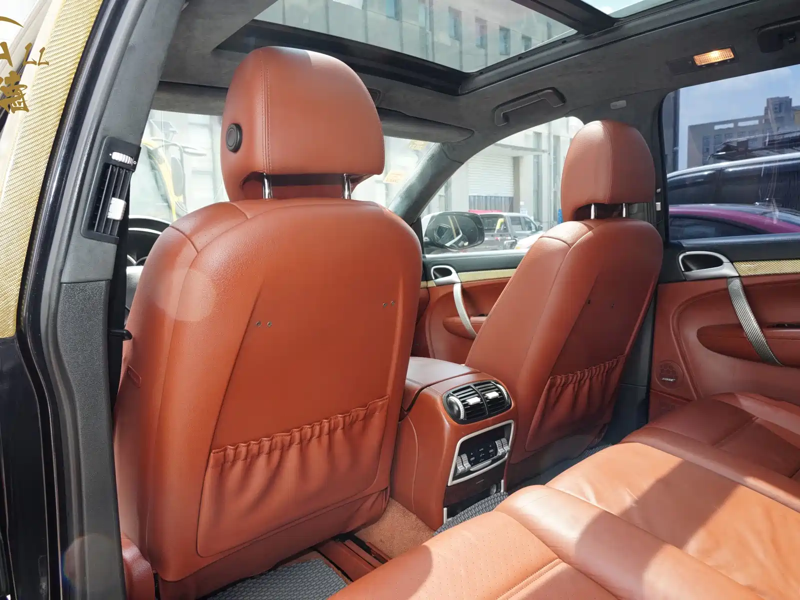 Photo 16 - Porsche Cayenne