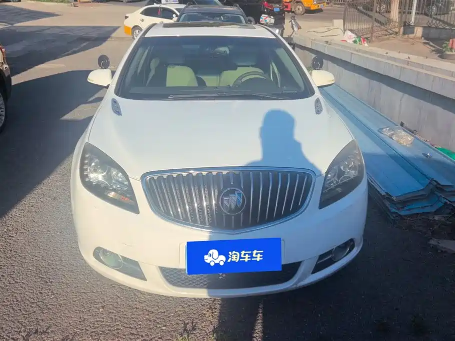Buick Excelle 2013 GT 1.6L Automatic Fashion Edition фото 2
